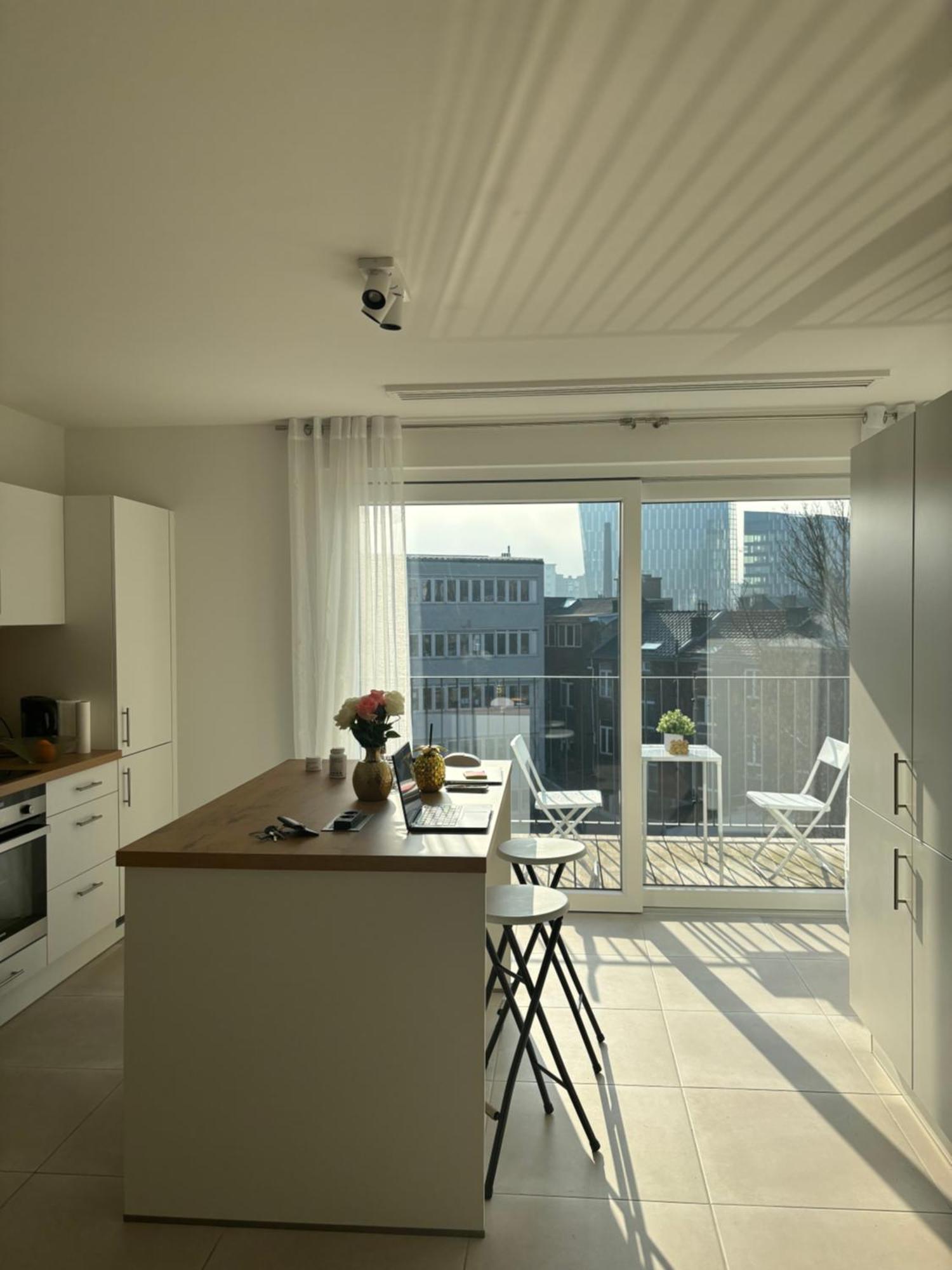 2 Bedrooms Luxury Apartment - Guillemins Liege Exterior photo